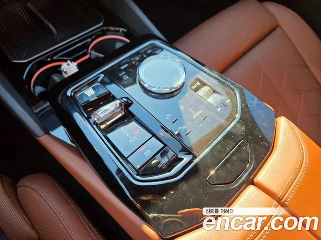 BMW 5 Series G60 — Фото автомобиля 9