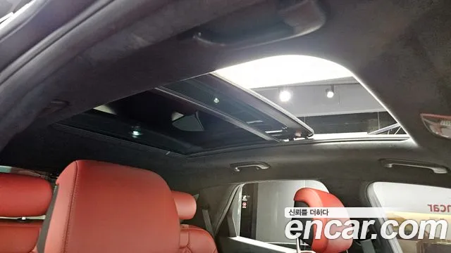 Genesis GV70 2.5T Бензин 2WD — Фото автомобиля 17