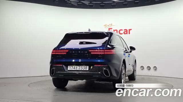 Genesis GV70 2.5T Бензин AWD — Фото автомобиля 3