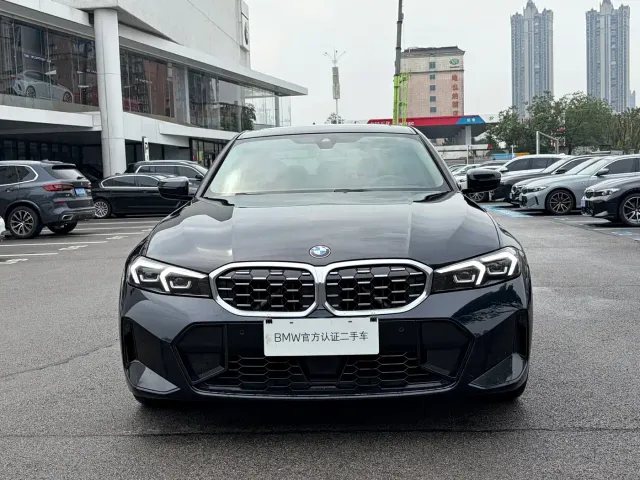 BMW 3 Series — Фото автомобиля 2