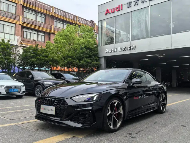 Фотография автомобиля — Audi RS 5