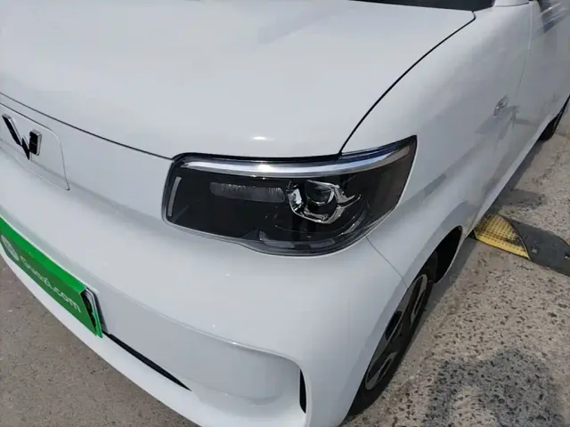 Wuling Zhiguang NEV — Фото автомобиля 23