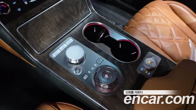 Genesis GV80 2.5T Бензин AWD — Фото автомобиля 9