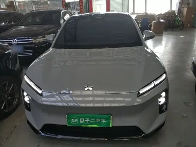 Nio ET5 Touring — Фото автомобиля 2