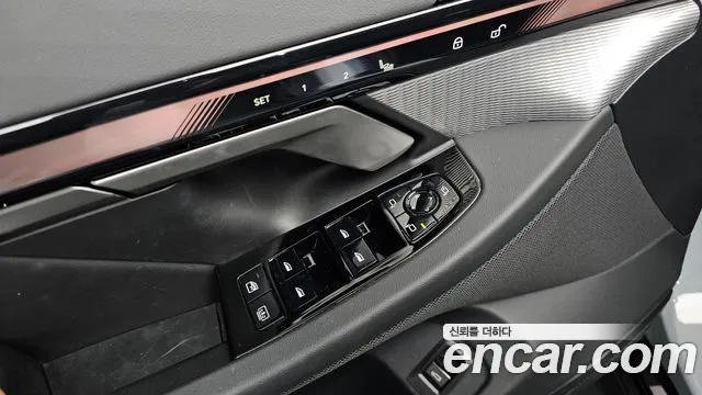 BMW 5 Series G60 — Фото автомобиля 20
