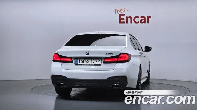 BMW 5 Series G30 — Фото автомобиля 4