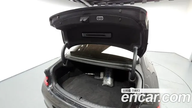 Genesis G80 Бензин 2.5 турбо AWD — Фото автомобиля 20