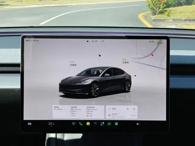 Tesla Model 3 — Фото автомобиля 14