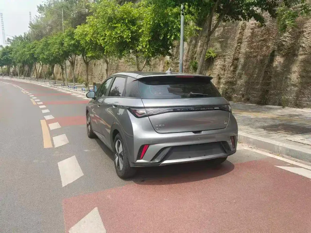 BYD Dolphin — Фото автомобиля 13