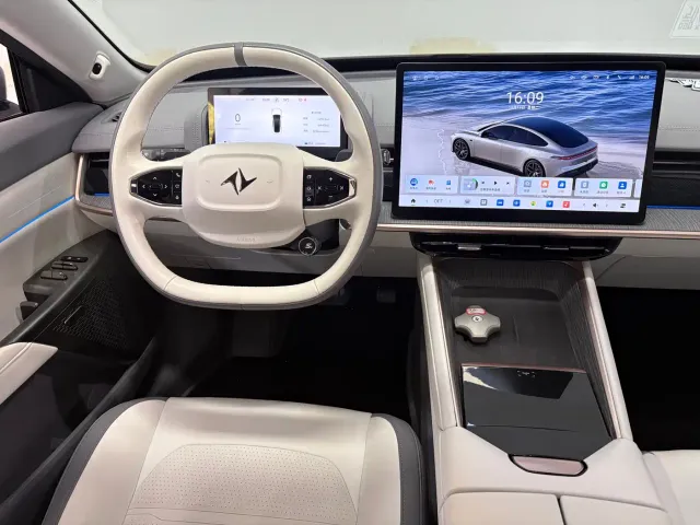 Dongfeng eπ 007 — Фото автомобиля 12