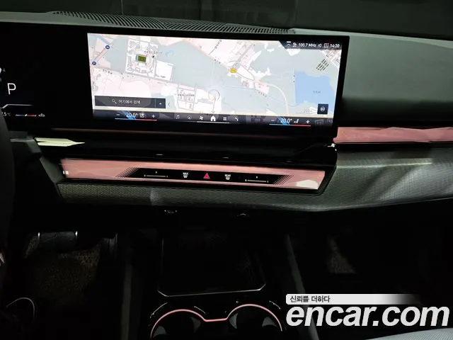 BMW 5 Series — Фото автомобиля 14