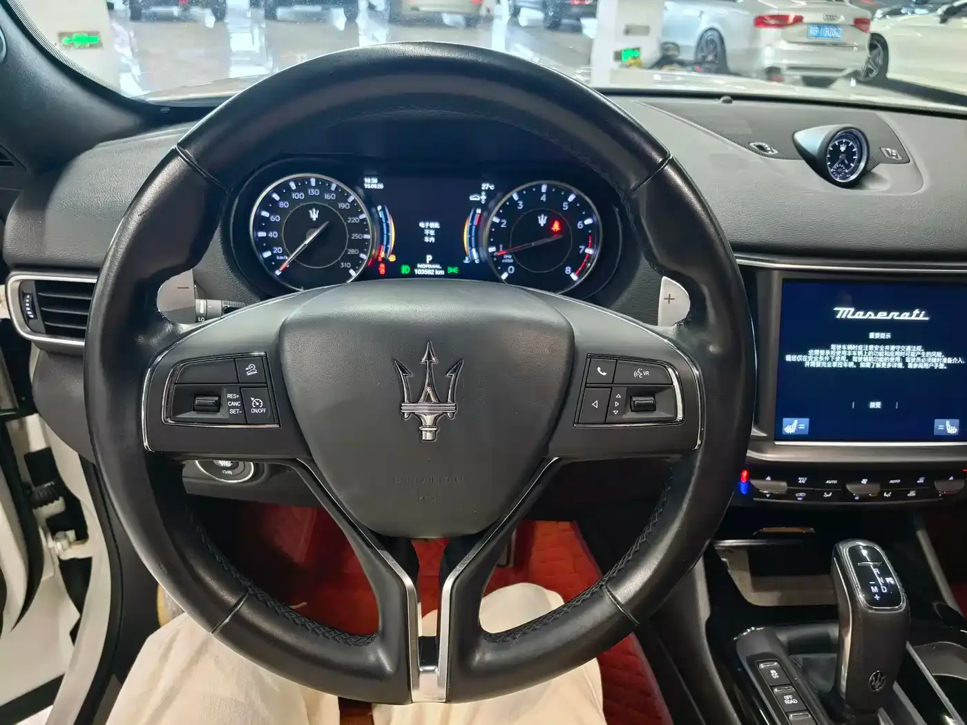 Maserati Levante 2022 2.0T GT Edge Edition — Фото автомобиля 11