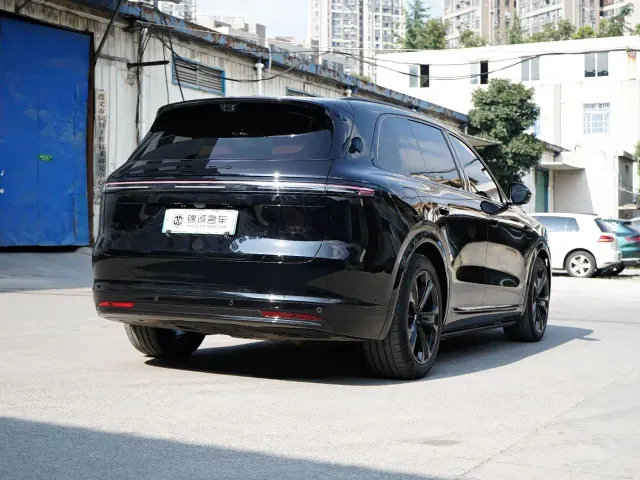 Aito M7 — Фото автомобиля 14