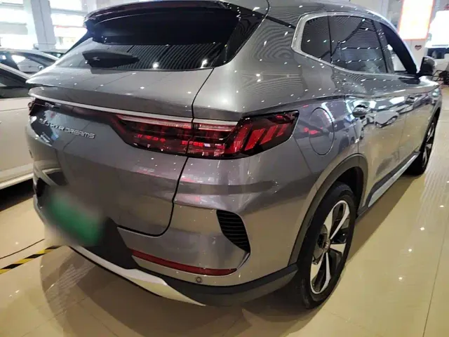 BYD Song PLUS — Фото автомобиля 6