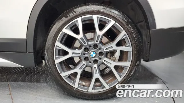 BMW X1 F48 — Фото автомобиля 6