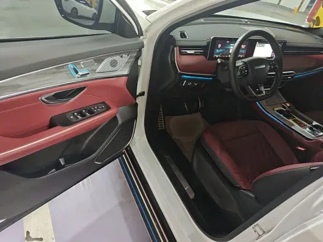 Jetour X70 Plus — Фото автомобиля 15