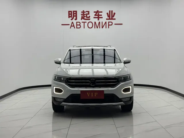Volkswagen T-Roc — Фото автомобиля 3