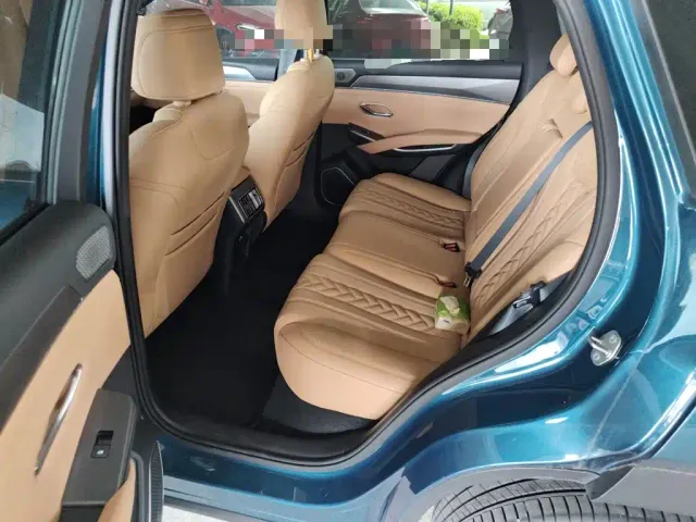 BYD Song L DM-i — Фото автомобиля 13