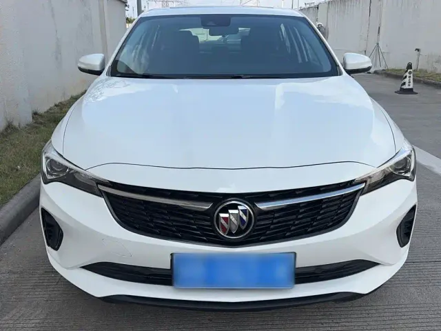 Buick Verano — Фото автомобиля 3