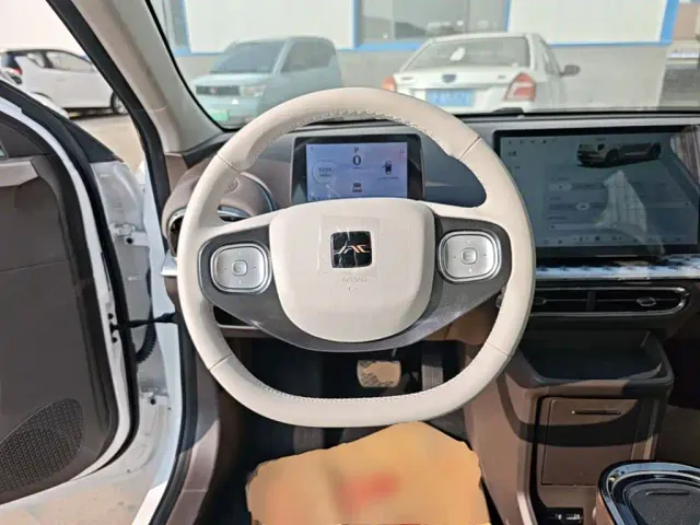 JAC Yiwei 3 — Фото автомобиля 10