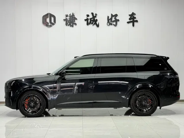 Lynk & Co 900 — Фото автомобиля 4