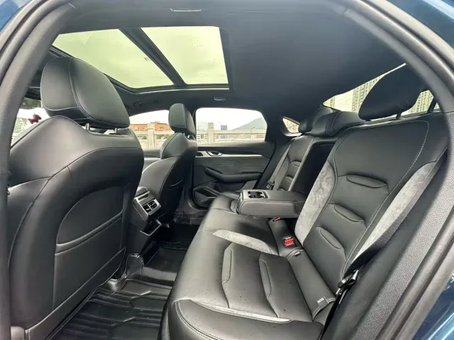 Geely Xingrui — Фото автомобиля 4
