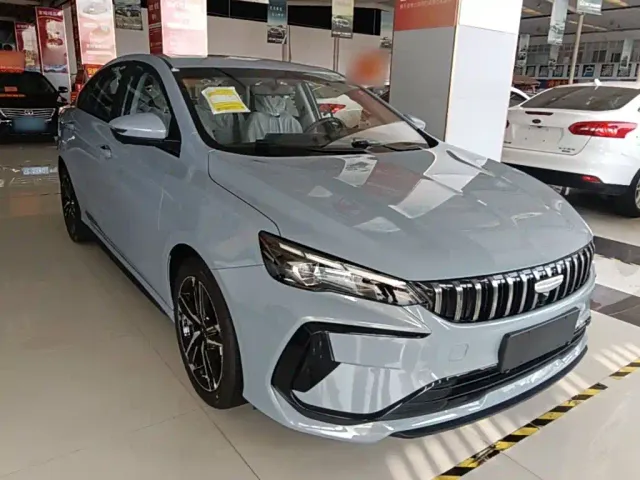 Geely Binrui — Фото автомобиля 3