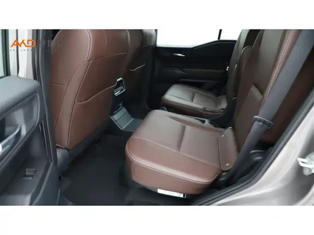 Toyota Prado — Фото автомобиля 7
