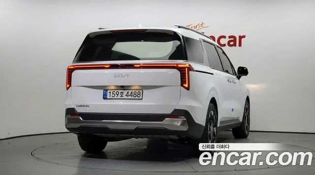 Kia Canival Новый Carnival 4 поколение Дизель 9 мест Noblesse — Фото автомобиля 4