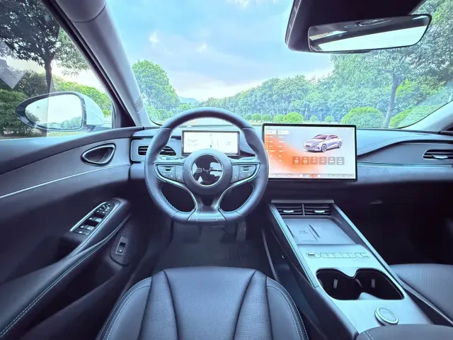 BYD Seal 06 — Фото автомобиля 6