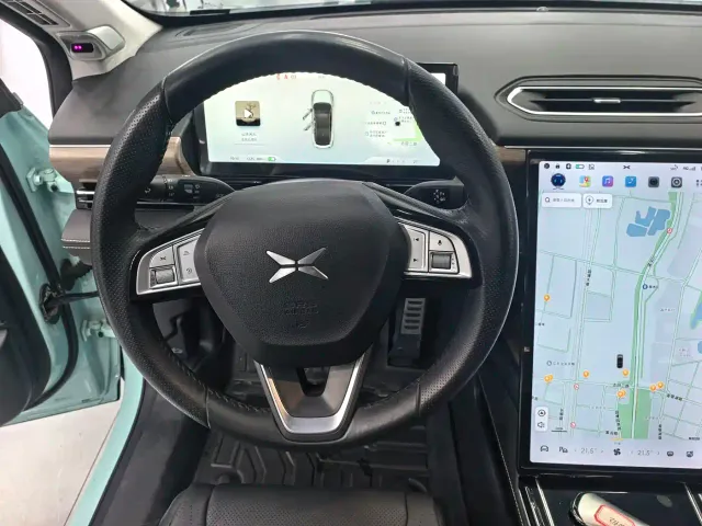 Xpeng P5 — Фото автомобиля 8