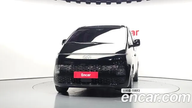 Hyundai Staria — Фото автомобиля 3