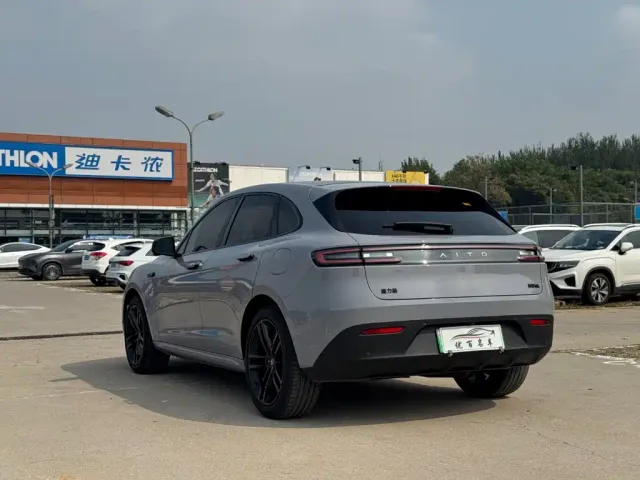 Aito M5 — Фото автомобиля 4