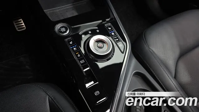 Kia Niro The All New — Фото автомобиля 9