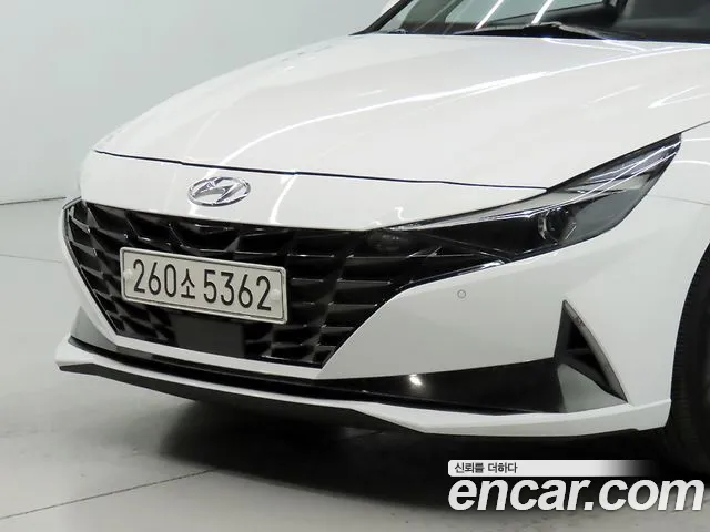 Hyundai Avante — Фото автомобиля 18