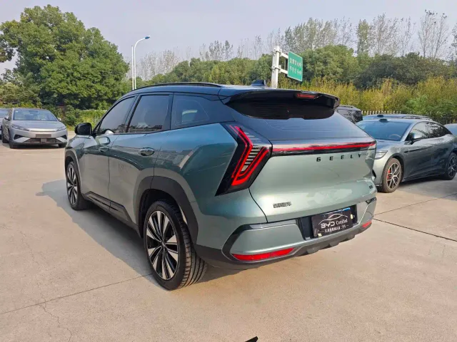 Geely Boyue L — Фото автомобиля 7