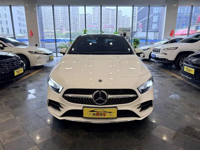 Mercedes-Benz A-Class — Фото автомобиля 2