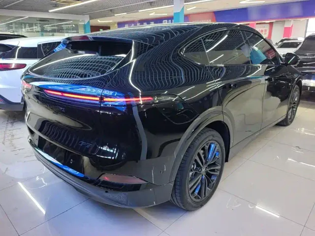 Xpeng G6 — Фото автомобиля 6
