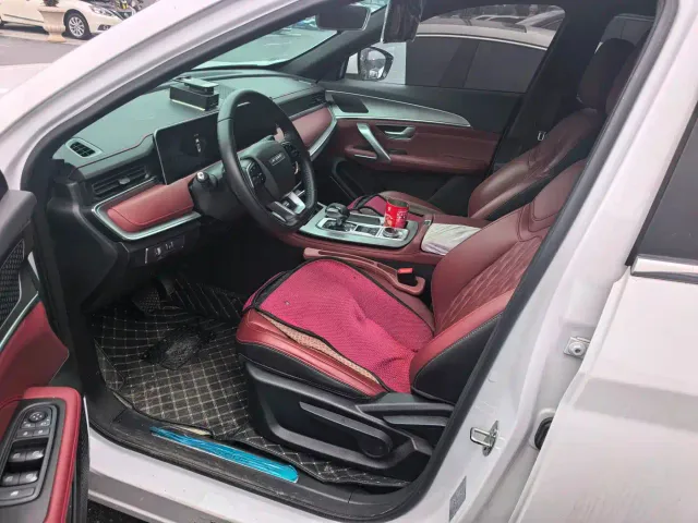 Jetour X70 Plus — Фото автомобиля 3