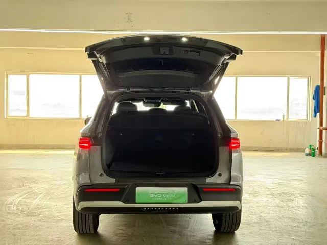 BYD Song Pro — Фото автомобиля 16