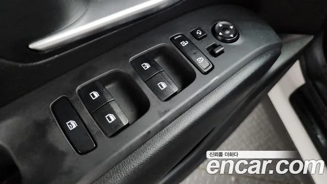 Hyundai Tucson Tucson (NX4) Бензин 1.6 турбо 2WD — Фото автомобиля 26