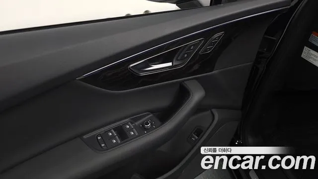 Audi Q7 45 TDI quattro Premium — Фото автомобиля 28