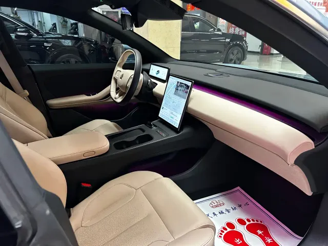 Nio ET5 Touring — Фото автомобиля 13