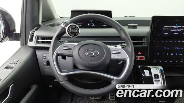 Hyundai Staria — Фото автомобиля 13