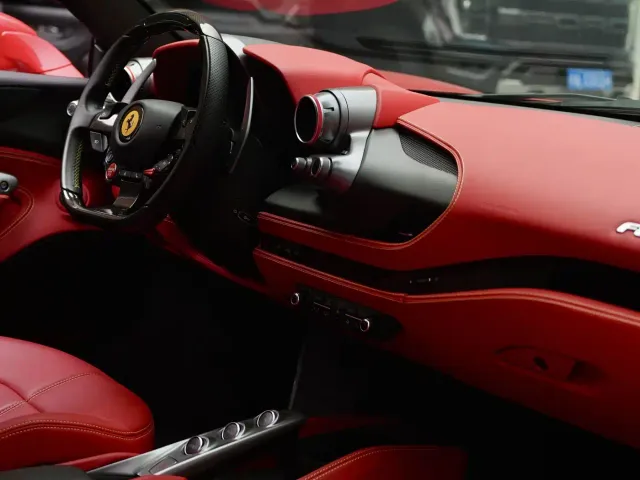 Ferrari F8 — Фото автомобиля 3
