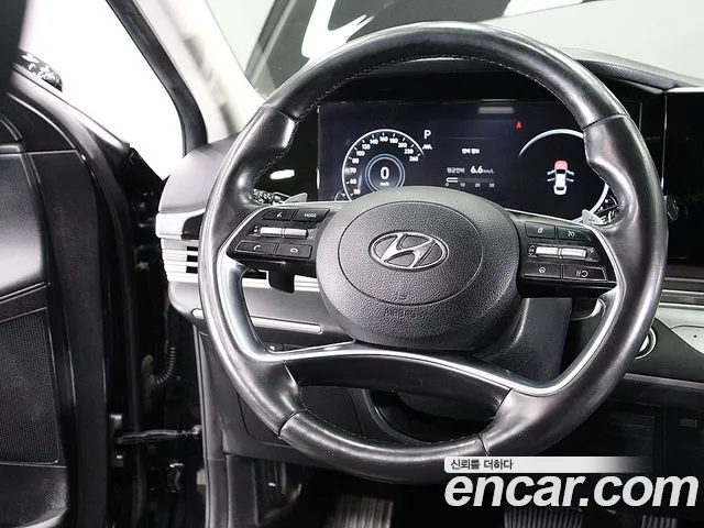 Hyundai Grandeur New — Фото автомобиля 15