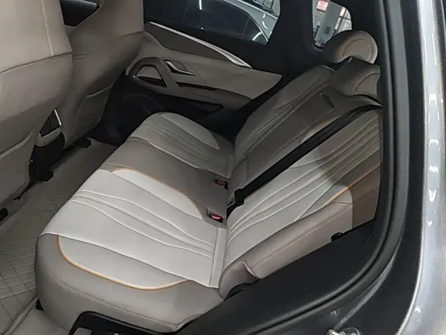 BYD Song Pro — Фото автомобиля 16