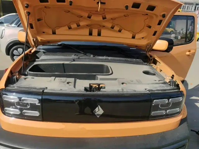 Baojun Yep — Фото автомобиля 19