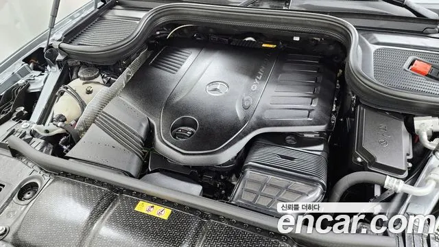 Mercedes-Benz GLE-Class — Фото автомобиля 6