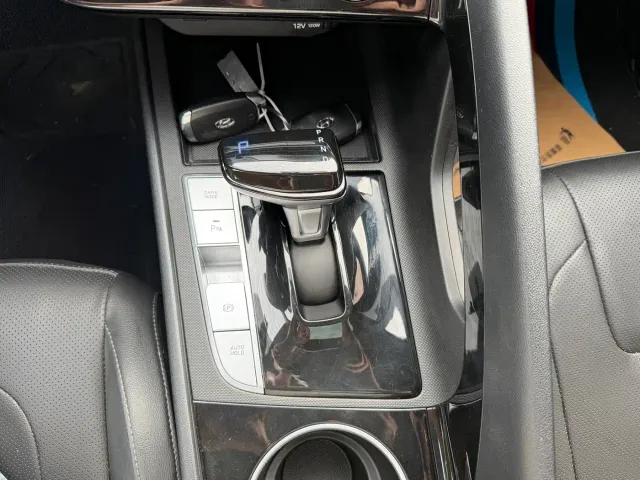 Hyundai Elantra — Фото автомобиля 13
